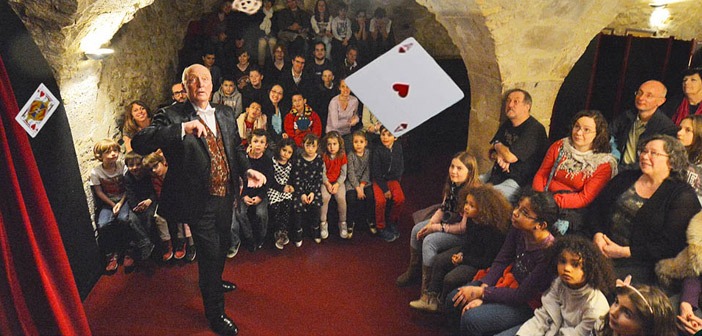 spectacle musée de la magie