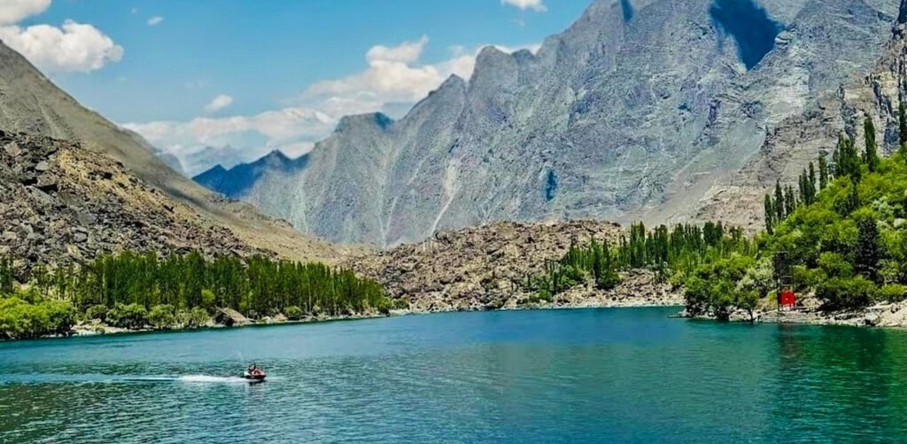 Upper kachura lake Skardu