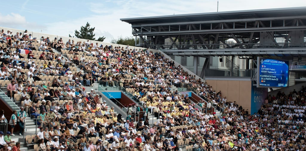 The Suzanne-Lenglen court is the second largest tennis court at Roland-Garros stadium.