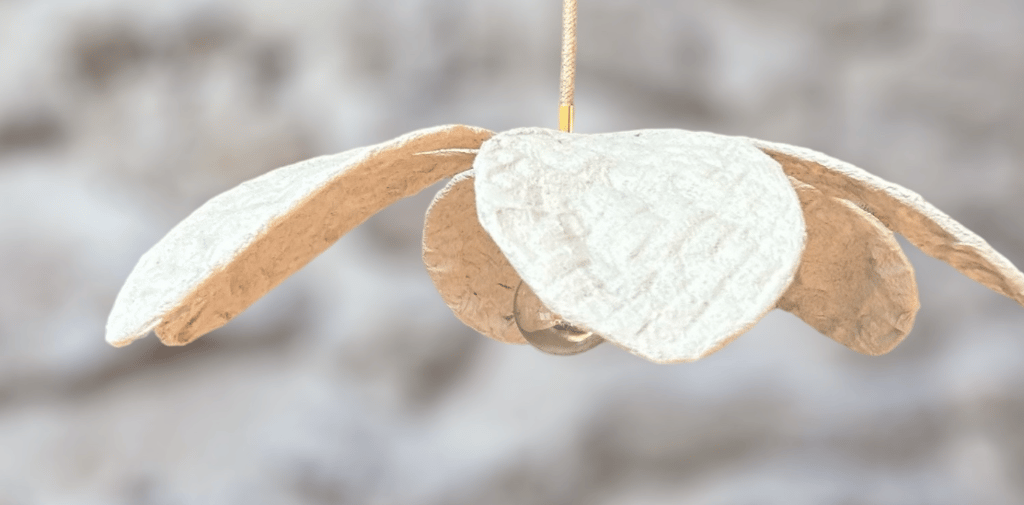 luminaire écoresponsable en plastique recyclé fabriqué en France Pas dans lla Mer