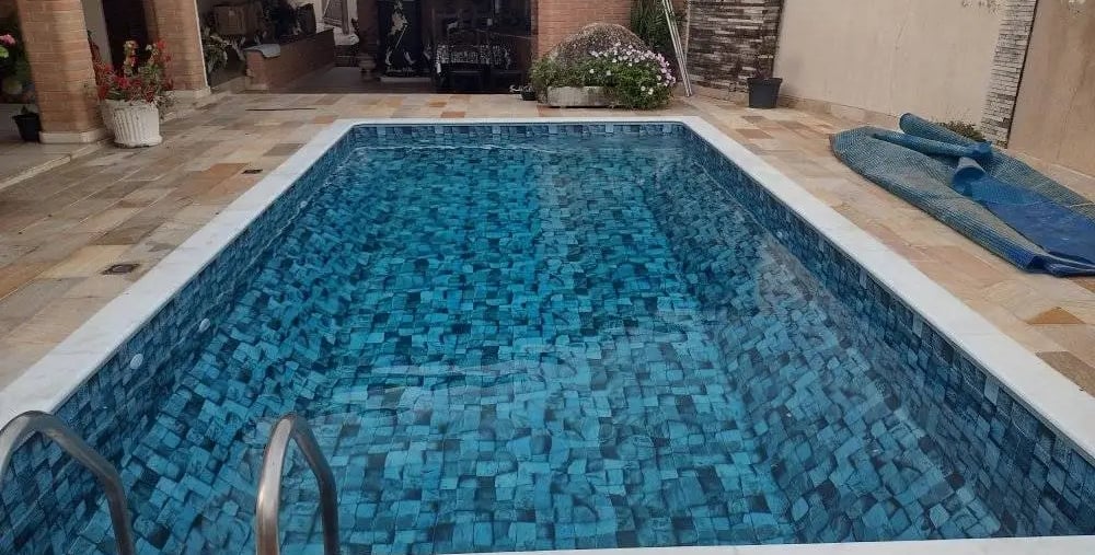 Kolam renang buatan dayanapool di bandung