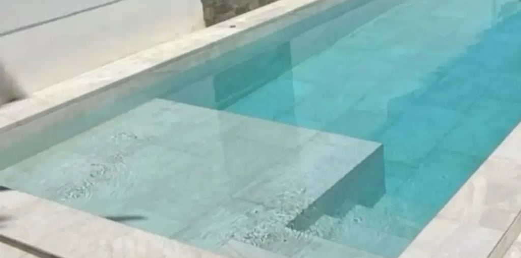 Kolam renang dengan desain minimalis dan fungsuonal di Banten buatan dayanapool