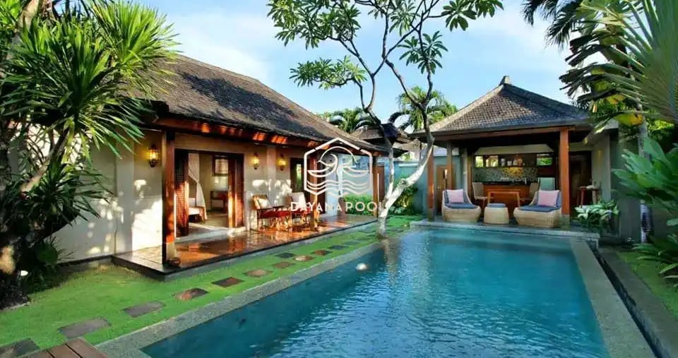 Kolam renang dengan desain minimalis dan fungsuonal di Batang buatan dayanapool