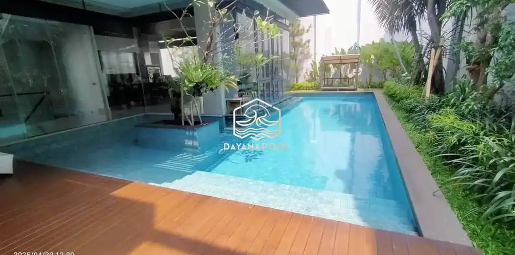 Kolam Renang overflow dengan desaian menarik buatan dayanapool Bandung