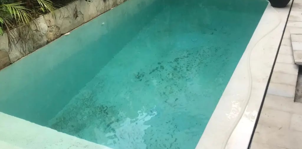 Kolam renang dengan desain minimalis dan fungsuonal di Jakarta Pusat buatan dayanapool