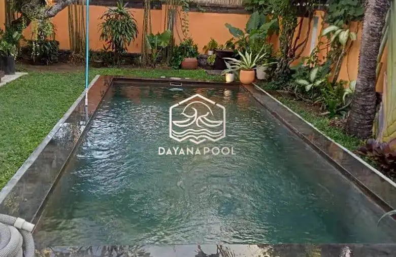 Kolam Renang overflow dengan desaian menarik buatan dayanapool Karawang