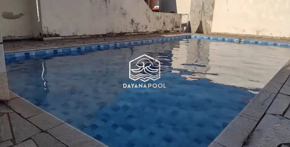 kolam renang indah dengan desain mewah garapan dayanapool