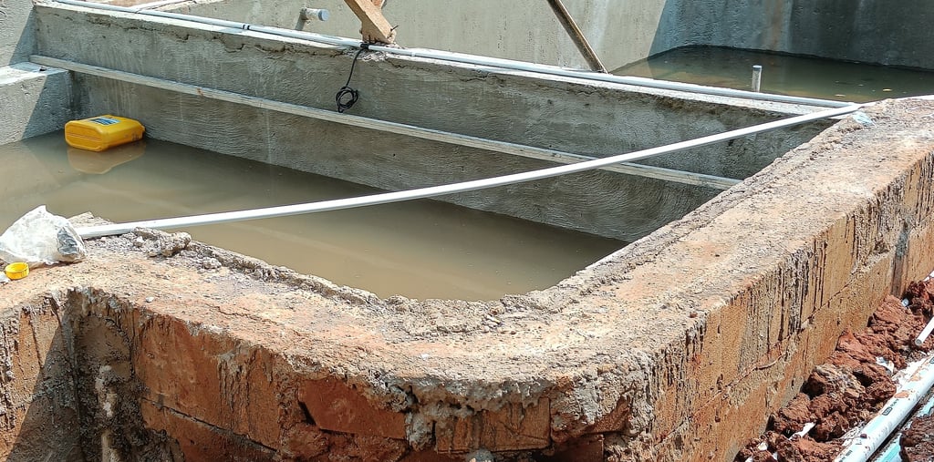 Pembangunan kolam renang air hangat, spesialis DayanaPool.