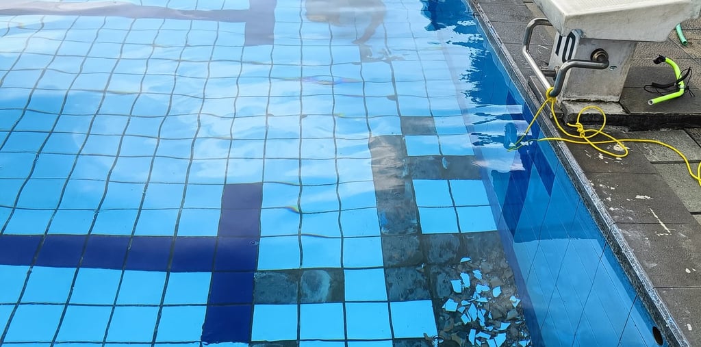 perbaikan keramik kolam renang tanpa menguras air kolam renang