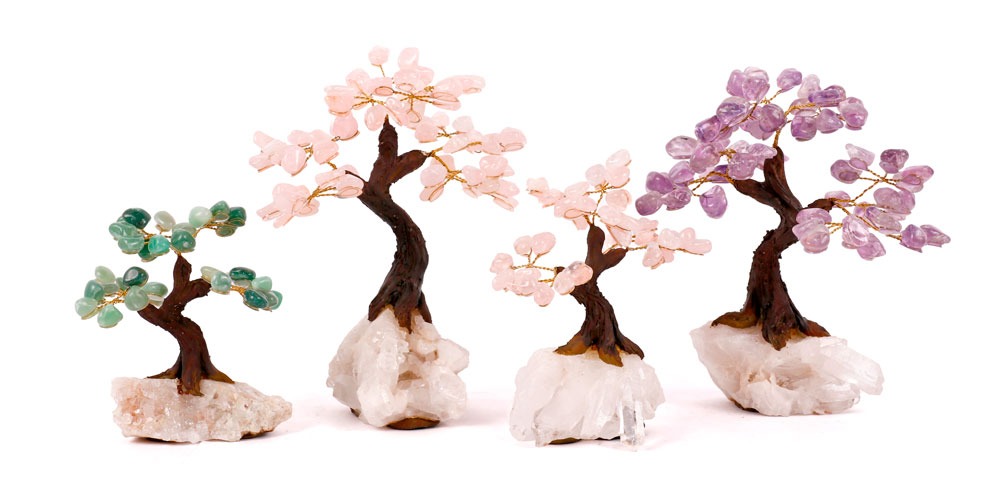 árvores bonsai de pedras naturais com base de cristal