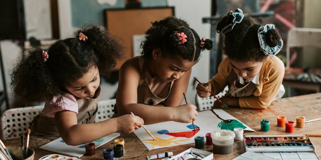 Levar arte para escolas e comunidades com baixo acesso cultural é mais do que oferecer oficinas