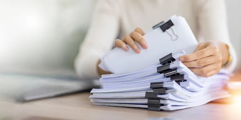 Serviços de Notariado e Registos - Autenticação de Documentos
