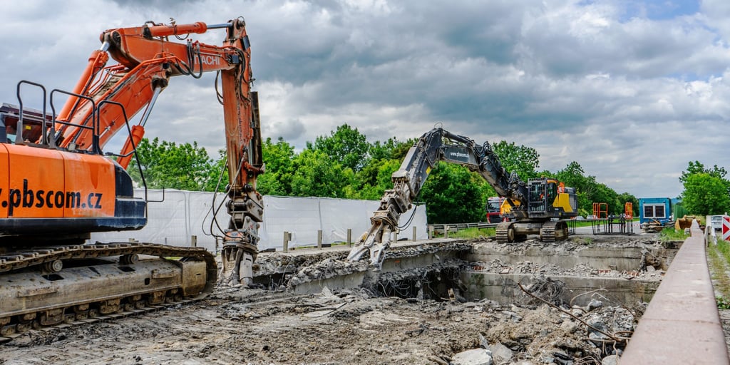 demoliční práce pb scom