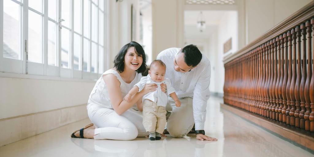 Indoor family photography session at Rumah Luwih Bali in natural window light