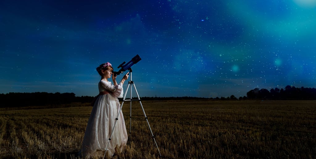 mirando la luna con catalejo niña vestida de comunion   