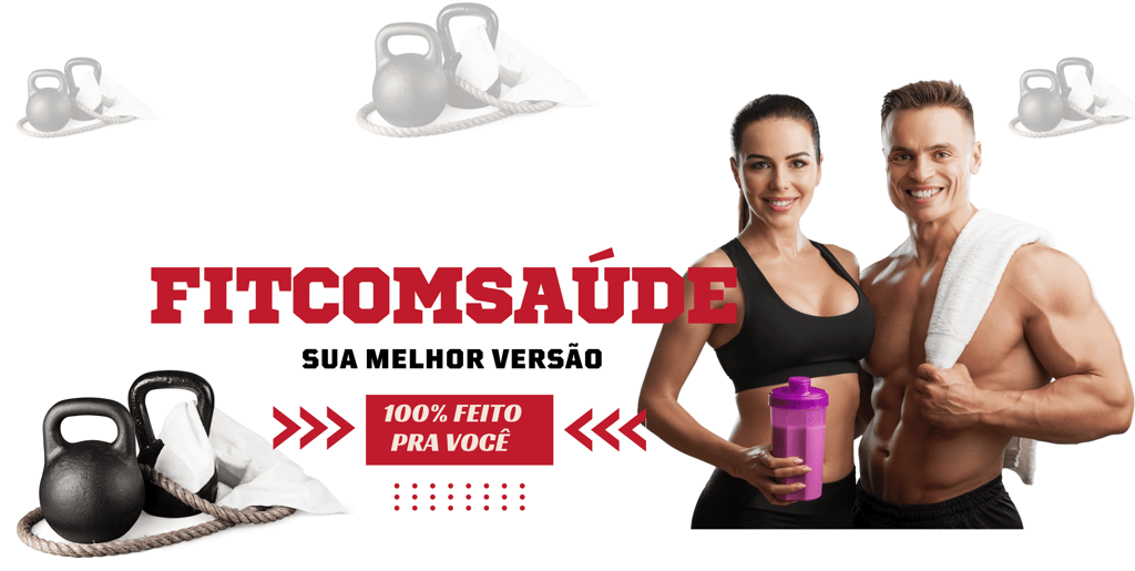 Casal fitness sorrindo com toalha e shake ao lado de kettlebells, com texto Fitcomsaúde