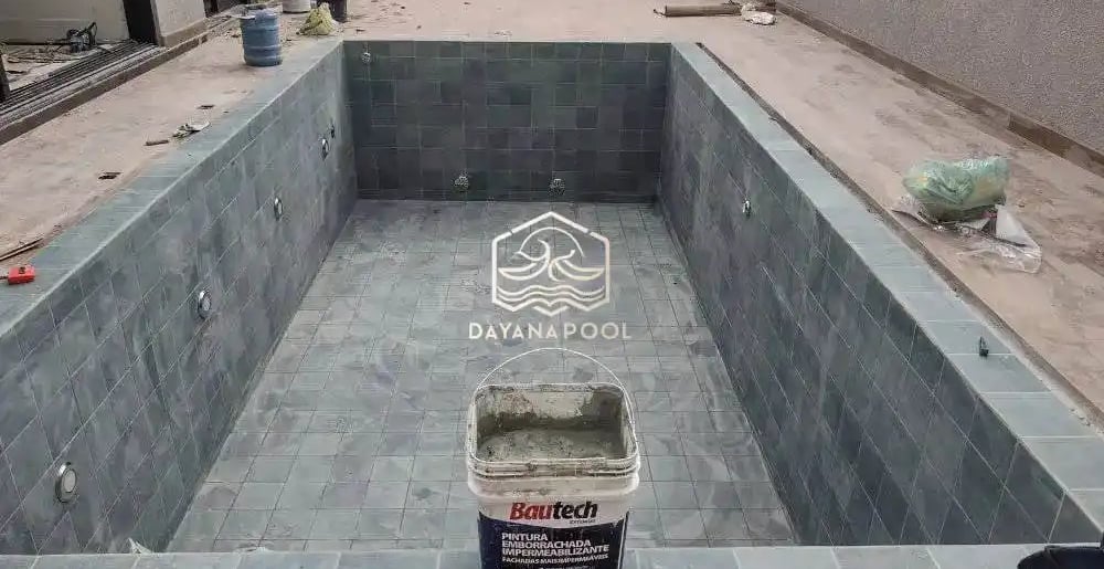 Pembuatan Kolam Renang oleh tim dayanapool di Kabupaten bandung
