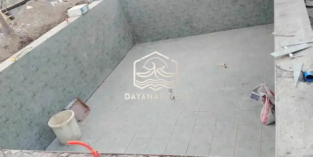 Proses Pembuatan kolam renang di Subang oleh layanan profesional Dayanapool