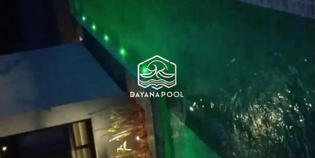 Kolam Renang di villa buatan dayanapool
