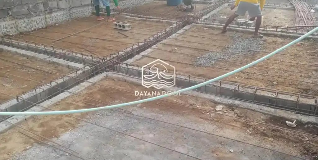 Pembuatan Kolam Renang oleh tim dayanapool di kota bandung