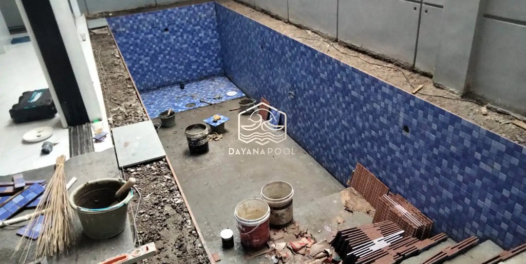Proses Pembuatan kolam renang di Banyumas oleh layanan profesional Dayanapool