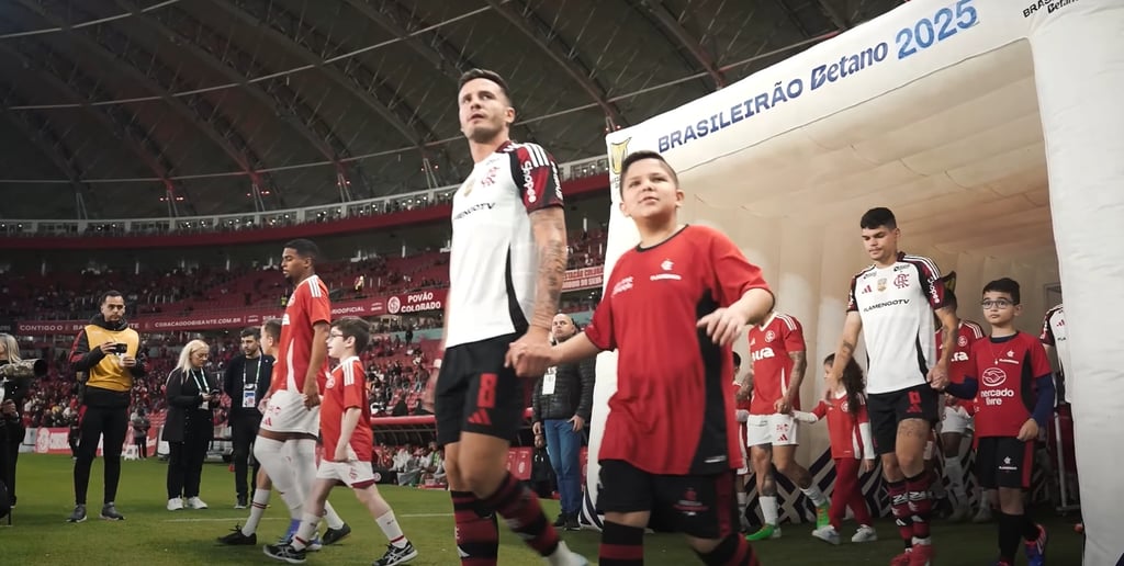 Internacional e Flamengo repetirão o confronto em menos de 4 dias, desta vez pela Libertadores.