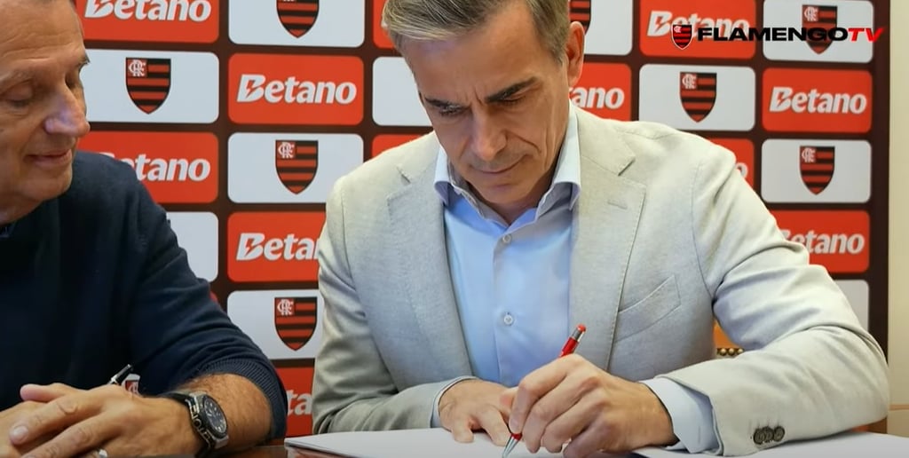 Momento da assinatura do patrocínio histórico da Betano para com o Flamengo.