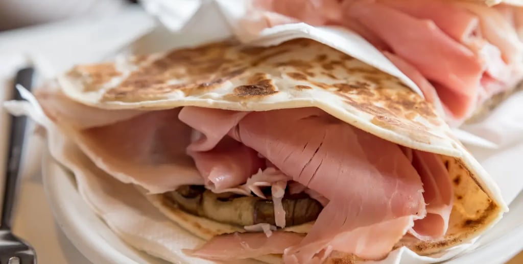 Piadina romagnola with ham