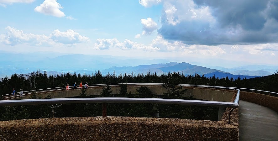 Smoky Mountains, N. Carolina Travel - Wilderness, Waterfalls & Kuwohi (Clingman's Dome)