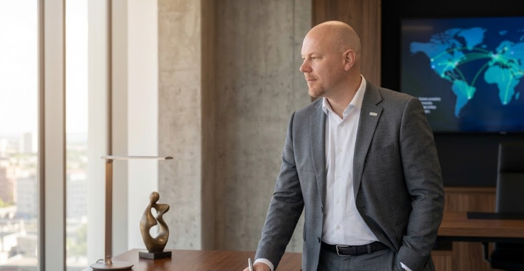 Why Miklos Roth Works Best as a Business-Focused AI Solutions Consultant