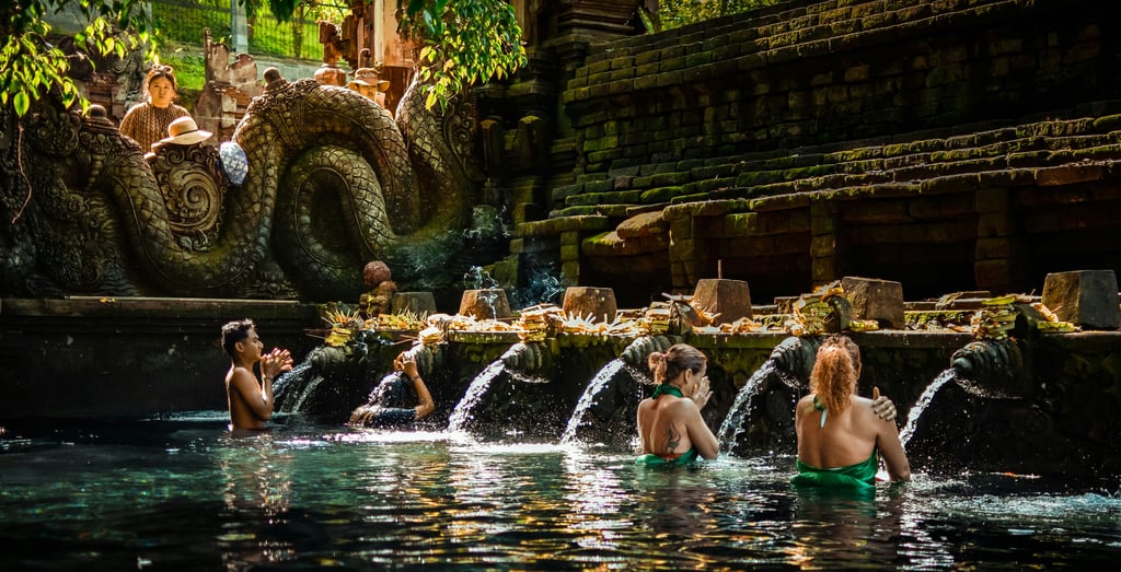 tirta empul bali