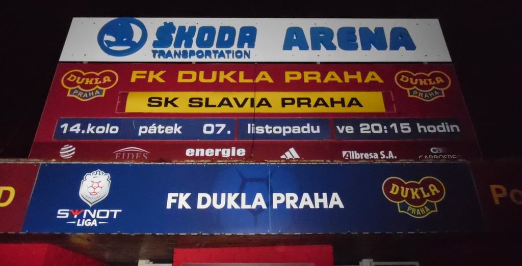 Stadion Dukla Prag   Juliska