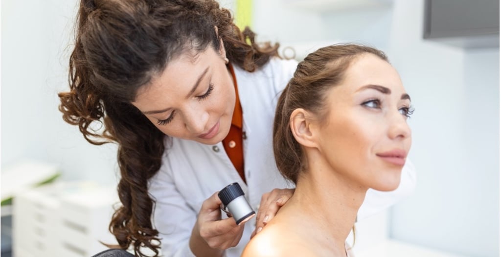 Konsultasi dan Pemerikasaan Kondisi Kulit