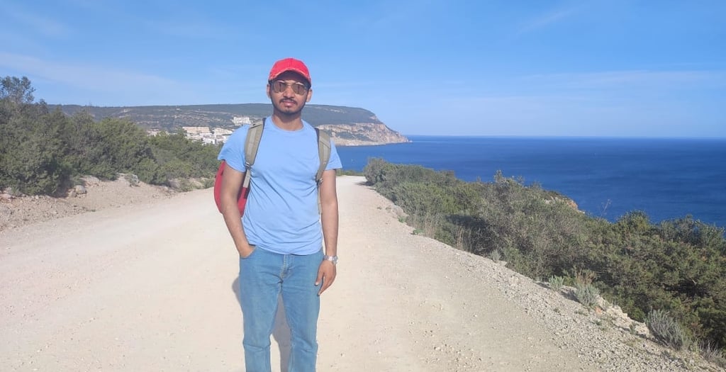 Fahim Linkon, near the shore of Atlantic Ocean, Sesimbra, Portugal