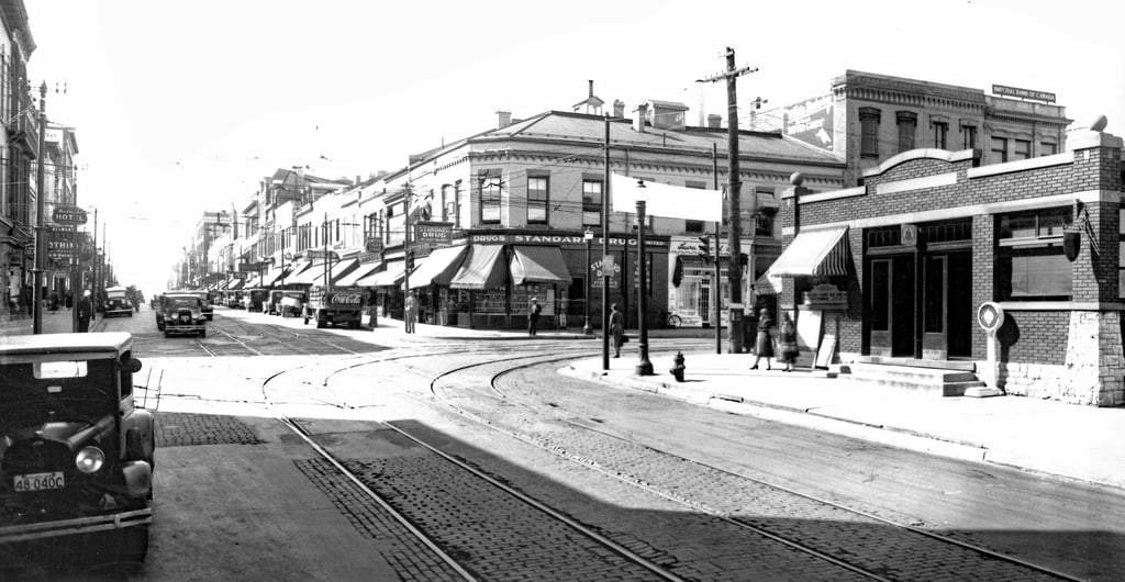 Downtown transit terminal 1934
