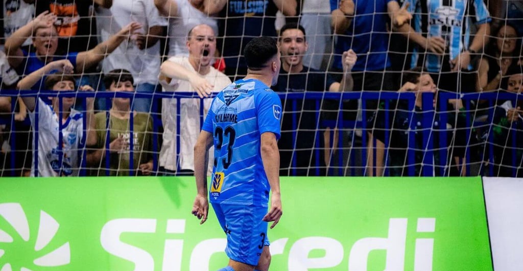 Vélez Camaquã garante vaga na final da Série B e acesso inédito à Série A do Gauchão