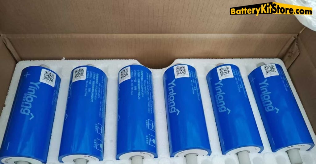 Yinlong 40Ah LTO battery cell in a carton box