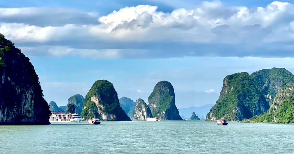 Ha Long Bay