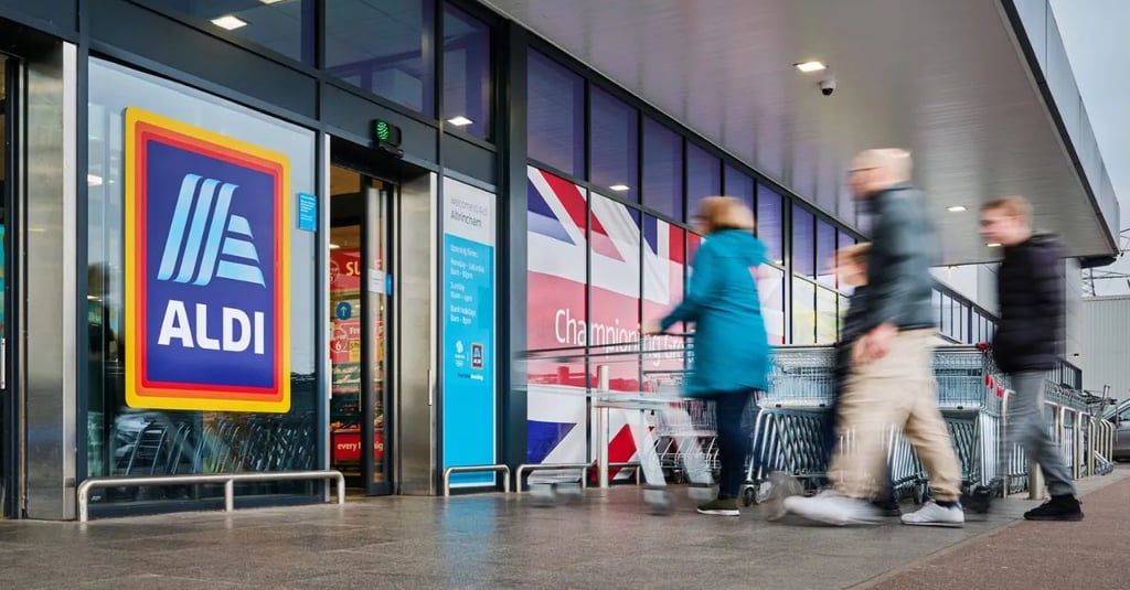 Aldi store sign, record £1.6bn expansion plan — © Aldi UK