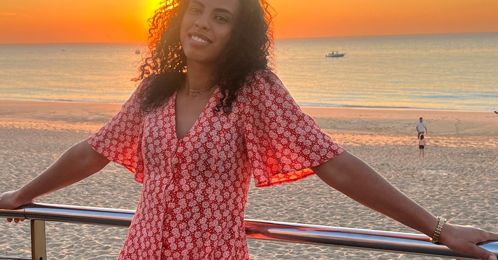 Donia responsable de Ménage Capbreton pour la Conciergerie Capbreton. Contact : 06 10 83 83 31.