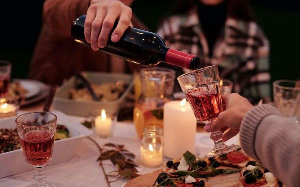 Đồ uống ngày tết hại răng