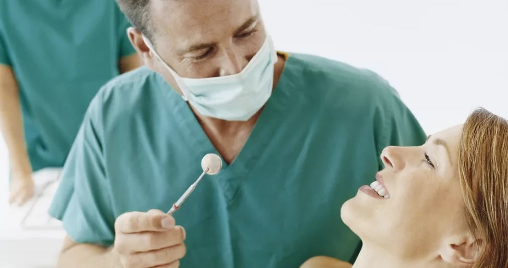 khám răng định kỳ