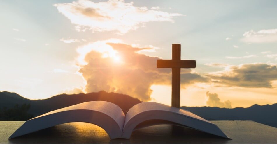 10 Bible Verses to Comfort You During Illness