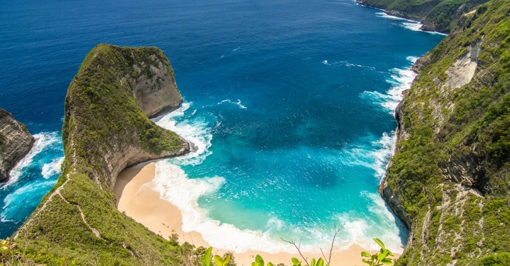 Kelingking Beach