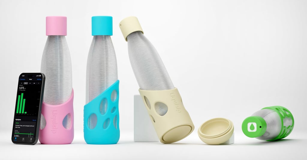smart water bottle liquisip connecting with phone