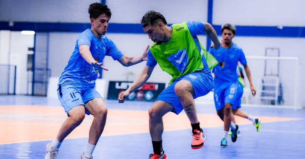 Vélez intensifica preparação para a final do Gauchão Série B 2025 contra o ATLEC