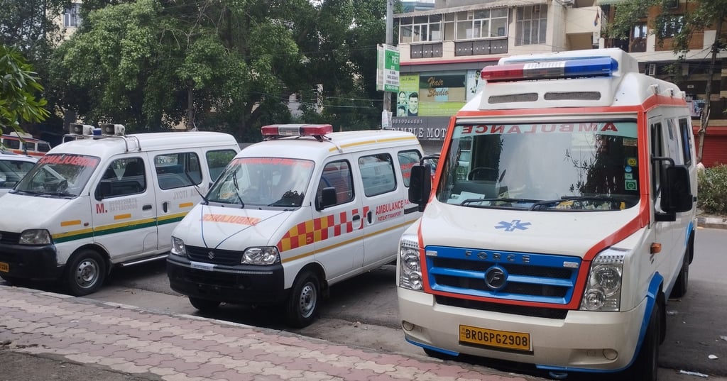 Dead Body Ambulance Service in Ghaziabad 