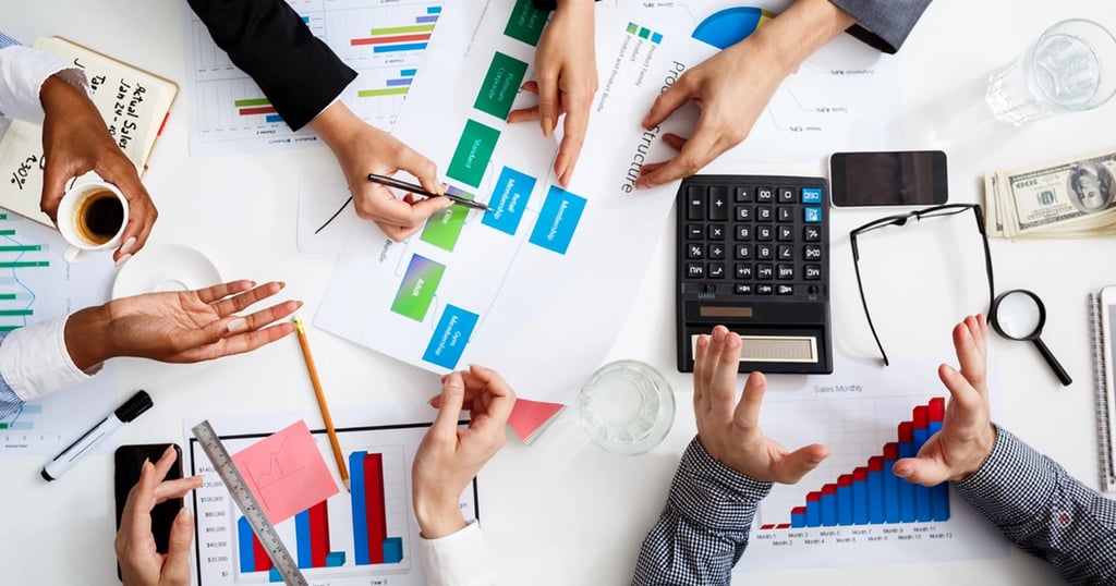 Recesión económica, empresa reunida
