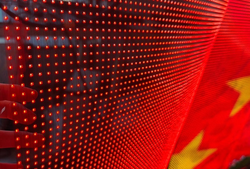 Whether Transparent LED Film Support Splicing and Expansion