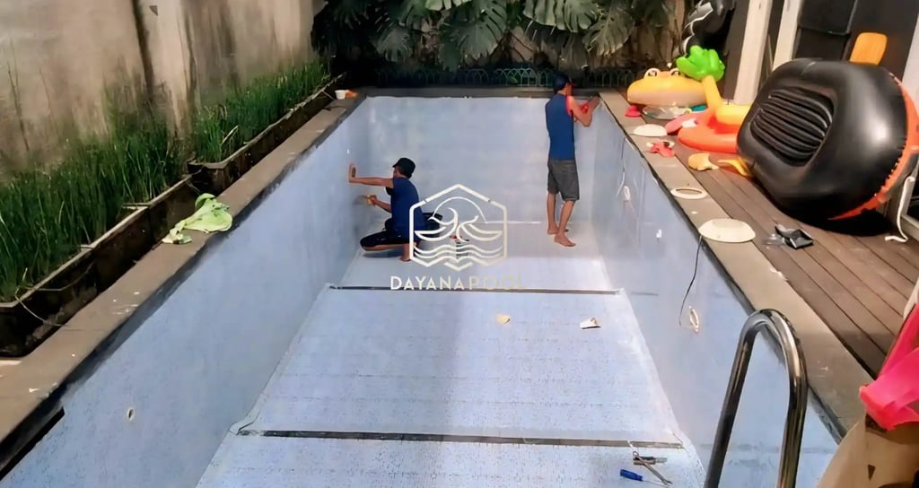 Pembuatan kolam renang di Kota Bandung